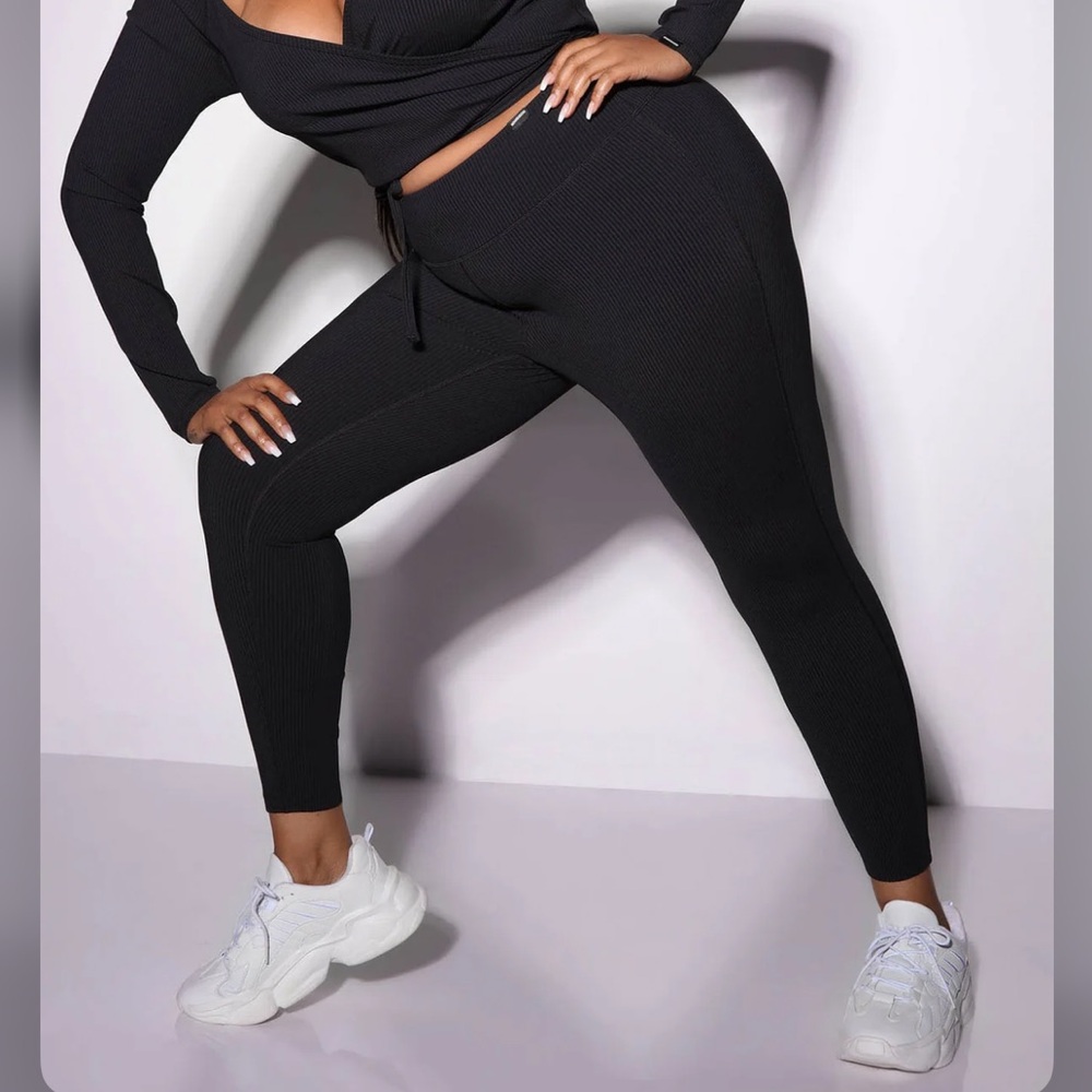 Fashion Nova | Ribbed Active Leggings